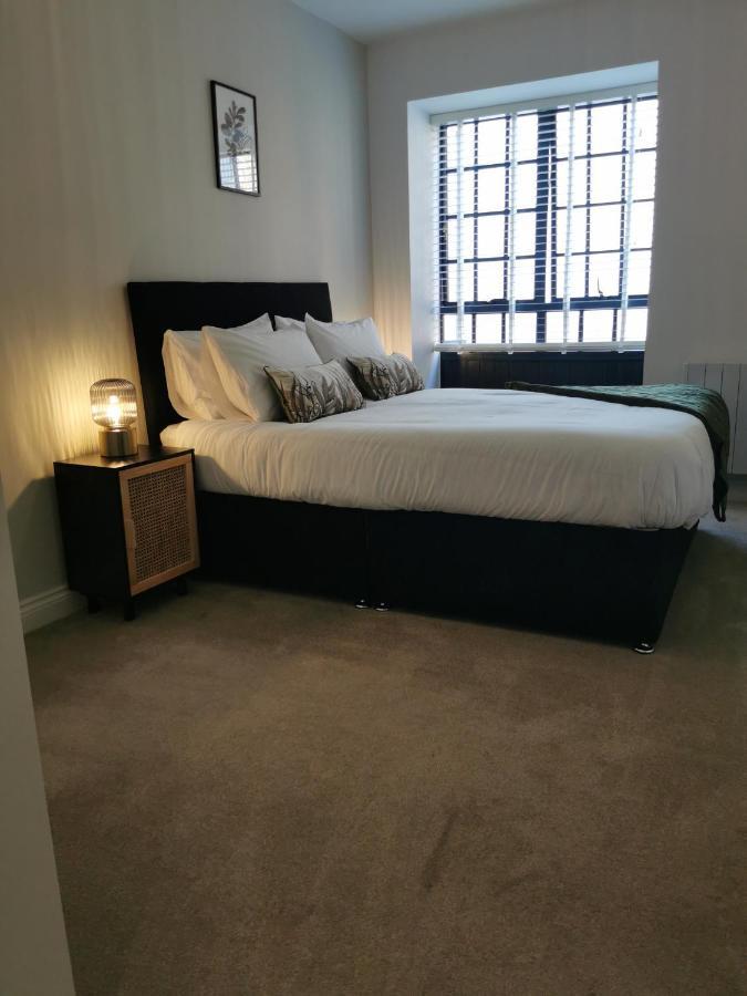 Axiom Apartment - Beautiful Stylish 2 Bed. Cheltenham Exterior foto